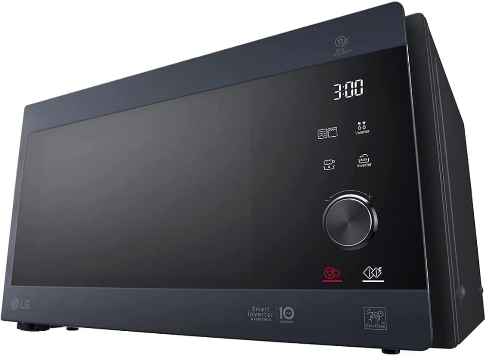 LG MS2595CIS Forno a microonde con tecnologia Smart Inverter, capacità 25 litri, 1000 W, programmi automatici, livelli di potenza regolabili e funzione EasyClean, argento