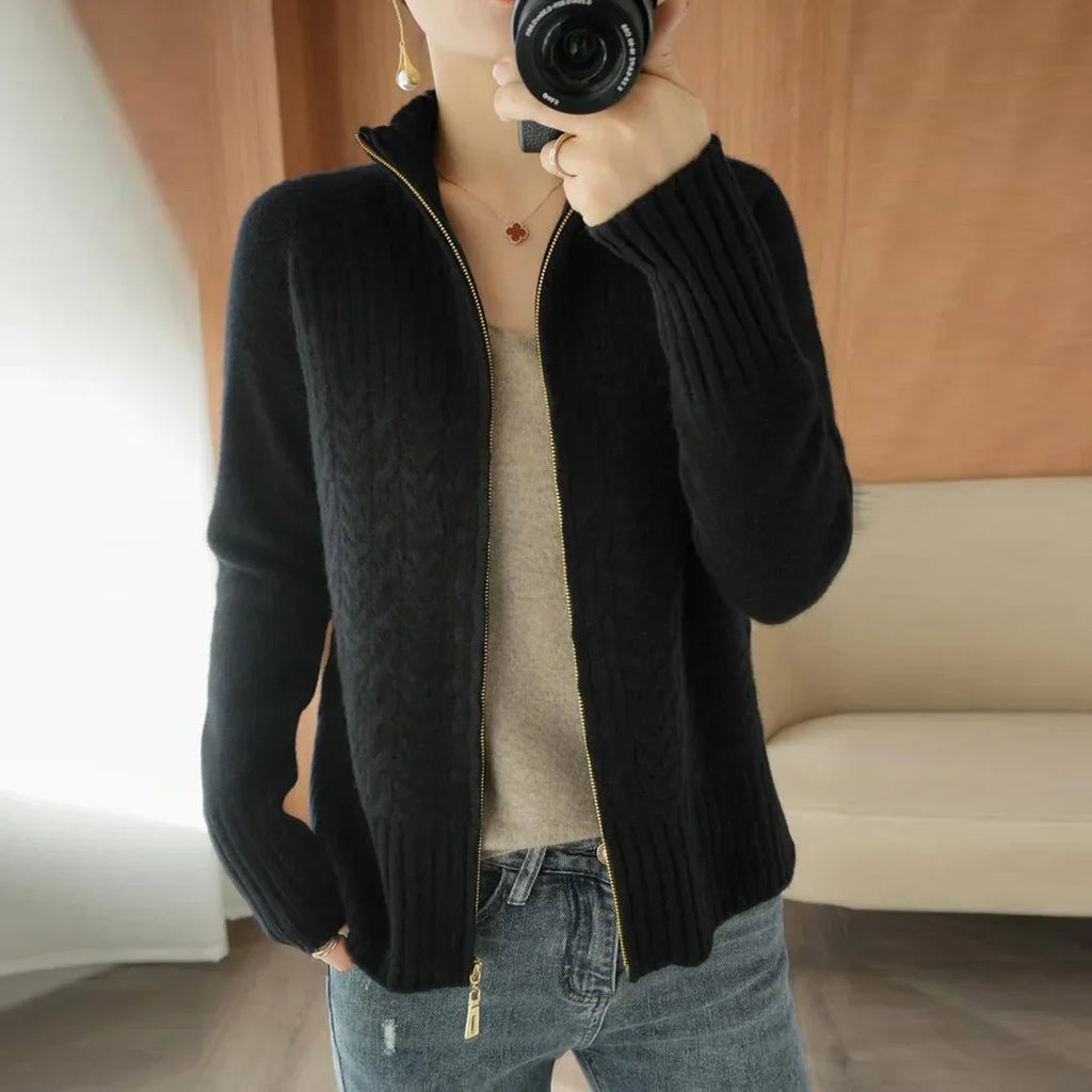 Makvala - Strickpullover mit Reiverschluss und V-Ausschnitt