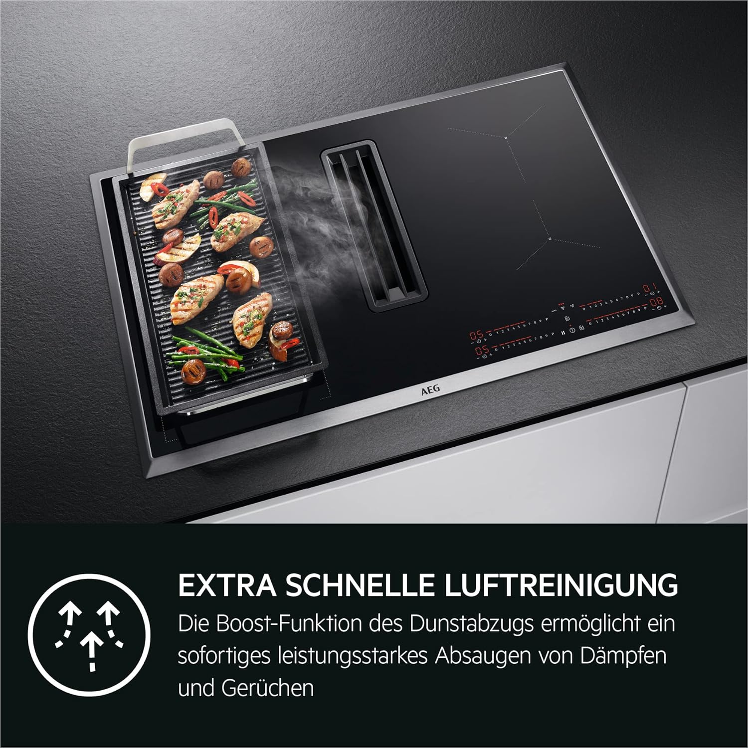 AEG piano cottura a induzione autonomo 80cm con cappa integrata / Prodotto in Germania / 4 zone cottura Flexi con funzione Bridge (combinazione di 2 zone) / Funzione automatica della cappa / Filtro a carbone attivo / COLI84COXB