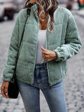 Elegante, flauschige Cordjacke für Frauen