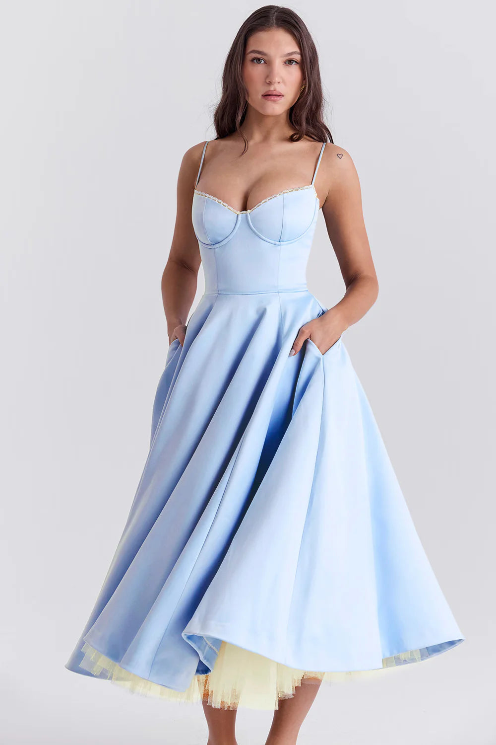 Amber - Anspruchsvolles Midikleid