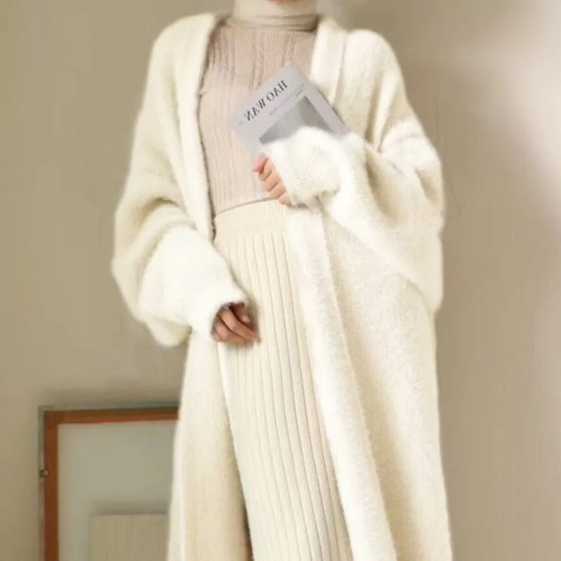 Weie lange Strickjacke für Damen