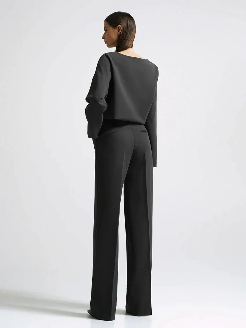 Langrmeliges Oberteil und gerade geschnittene Hose für Damen