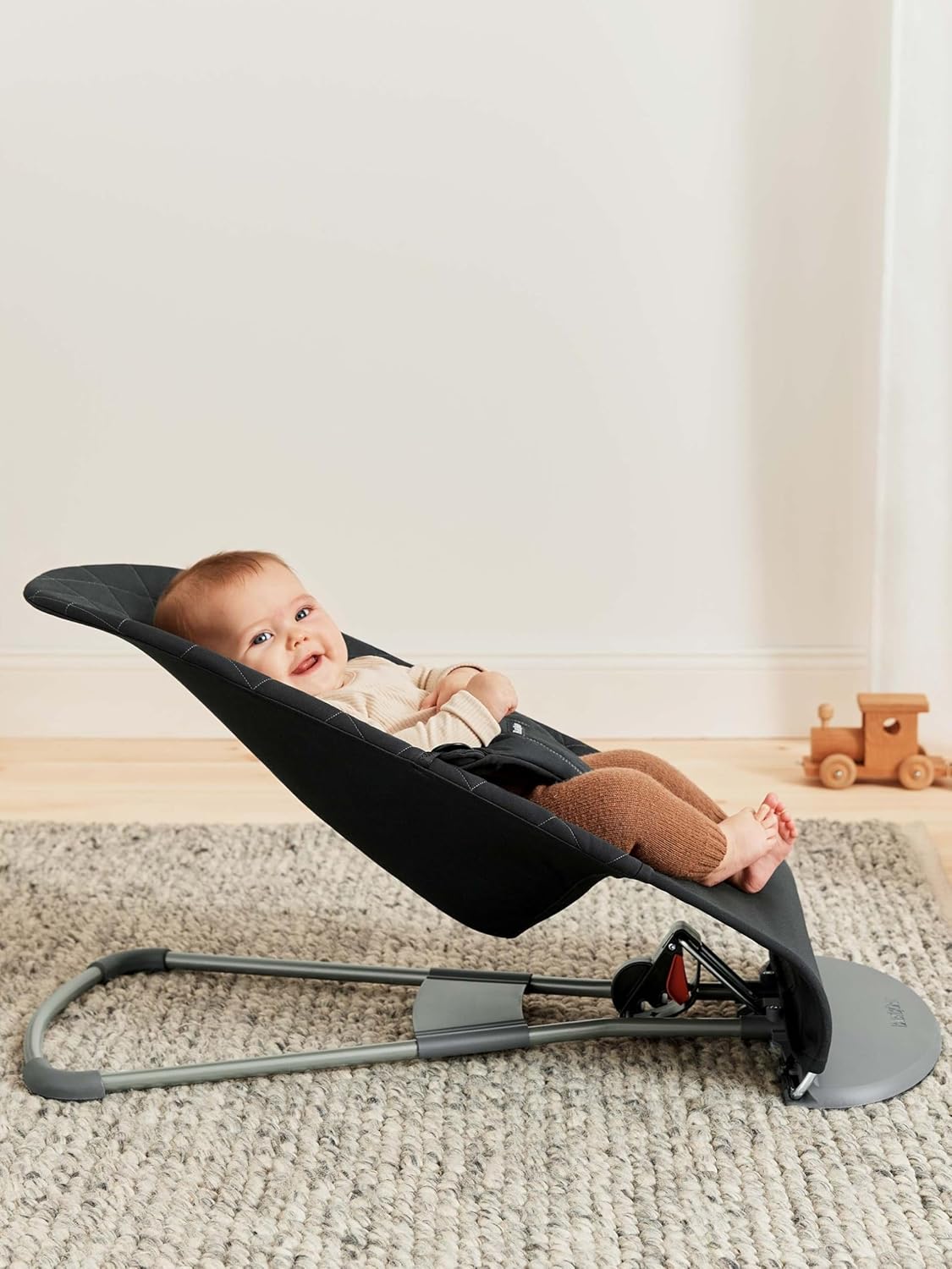 BabyBjörn Sdraietta Bliss, Tessuto trapuntato a petalo, Grigio Sabbia