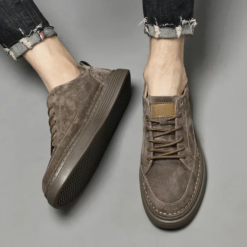 Aram - Sneaker in pelle vegana