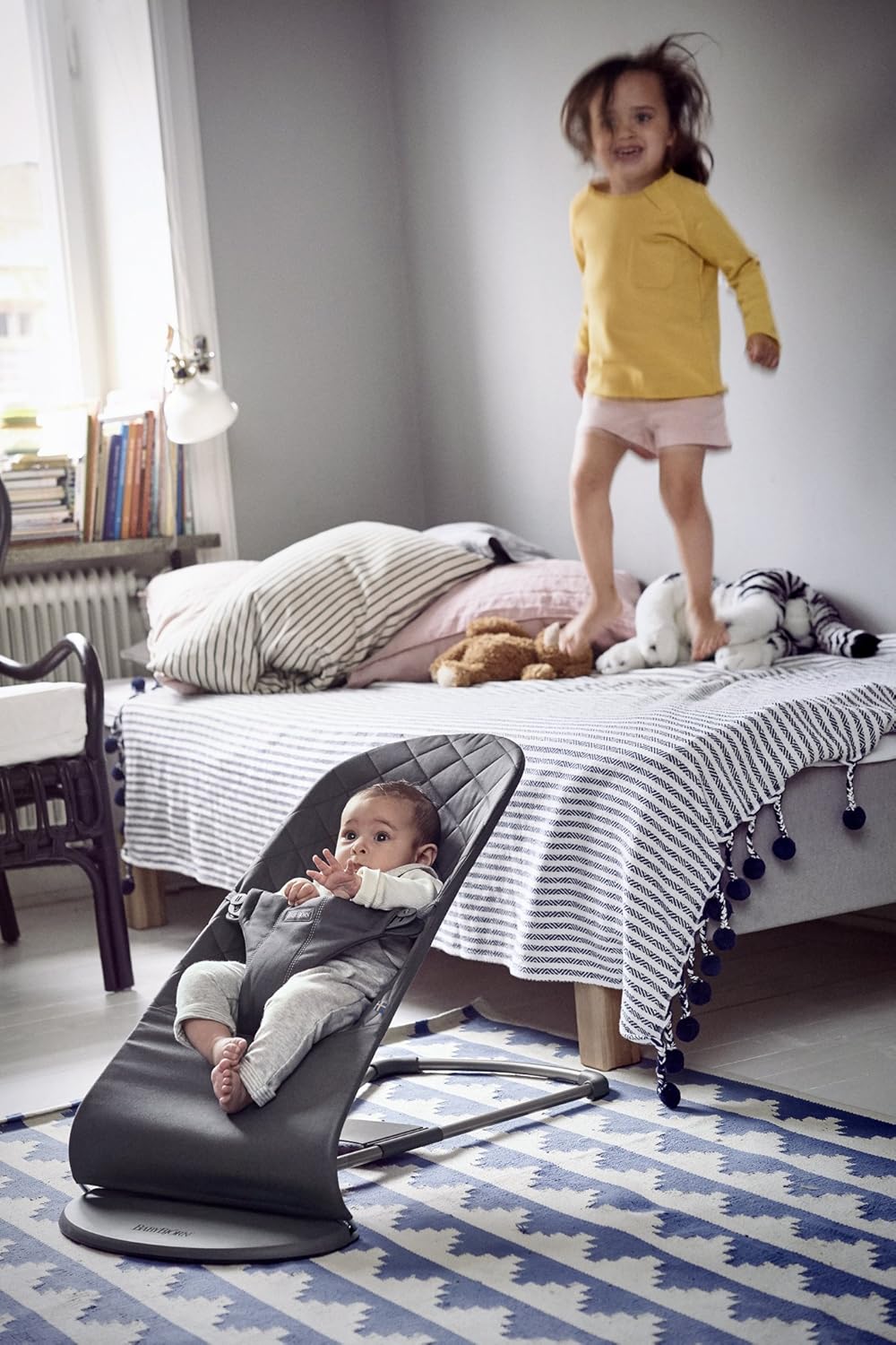 BabyBjörn Sdraietta Bliss, Tessuto trapuntato a petalo, Grigio Sabbia