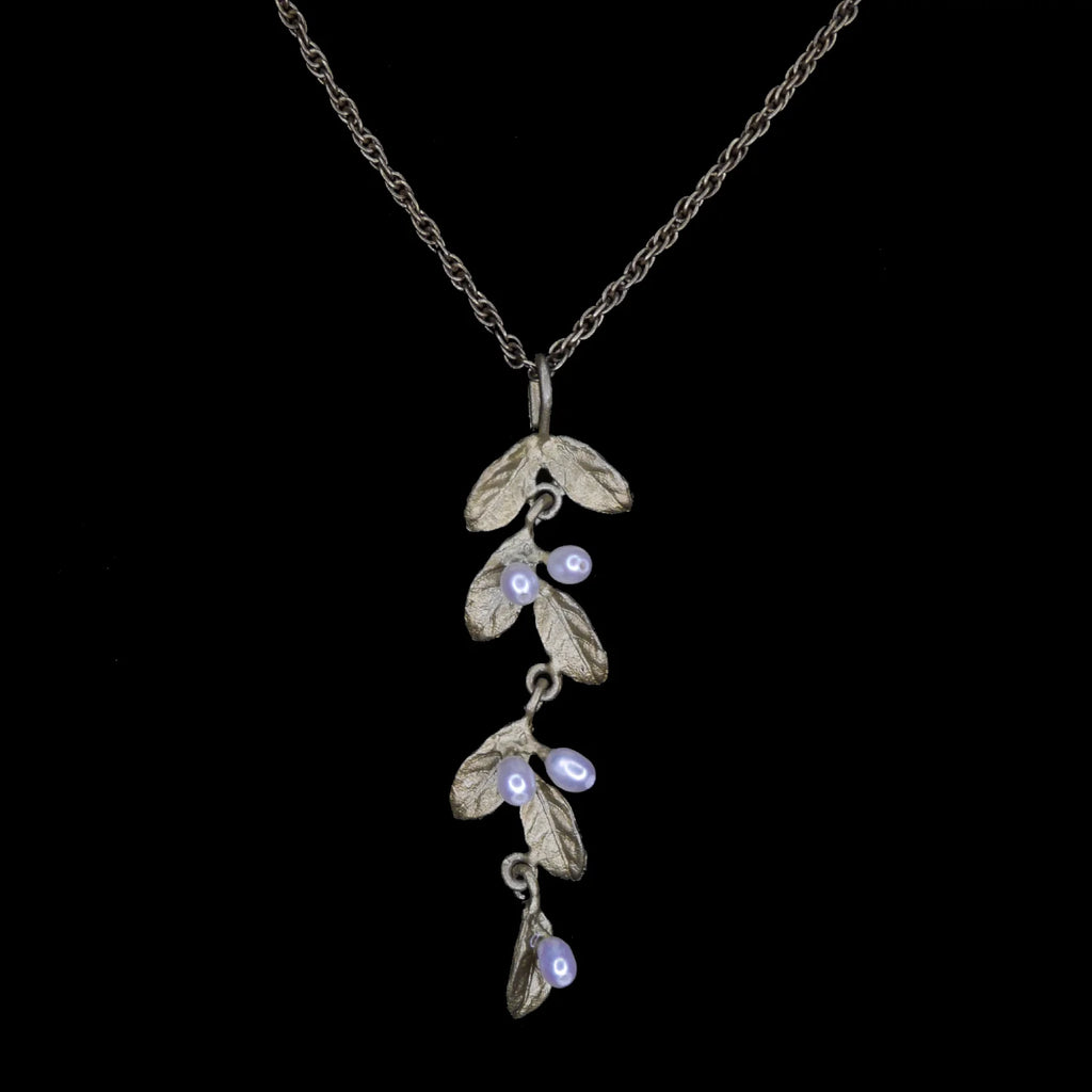Piccole foglie - Collana con ciondolo