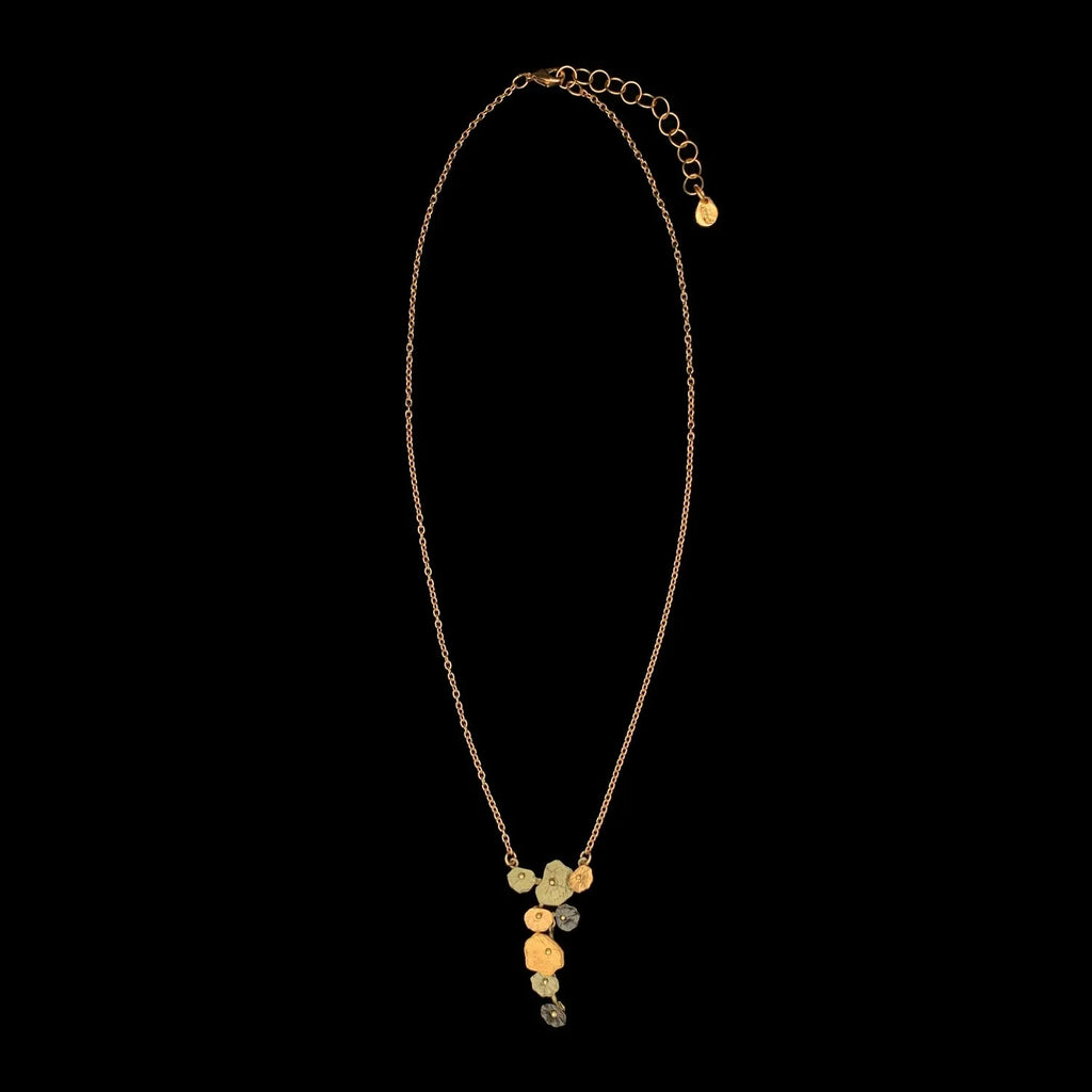 Collana di nasturzio con ciondolo