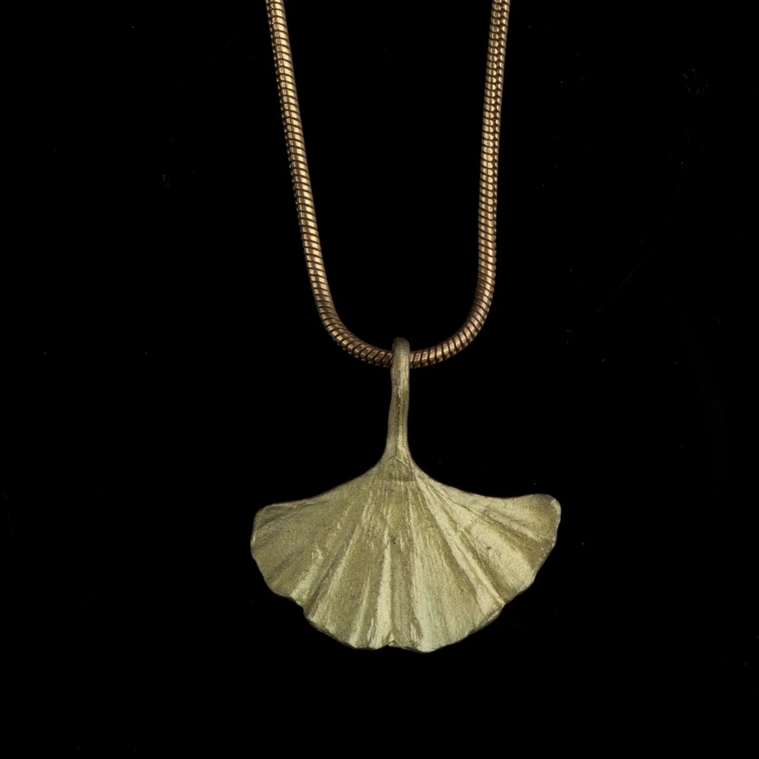 Ginkgo - Kette mit Anhnger Blatt