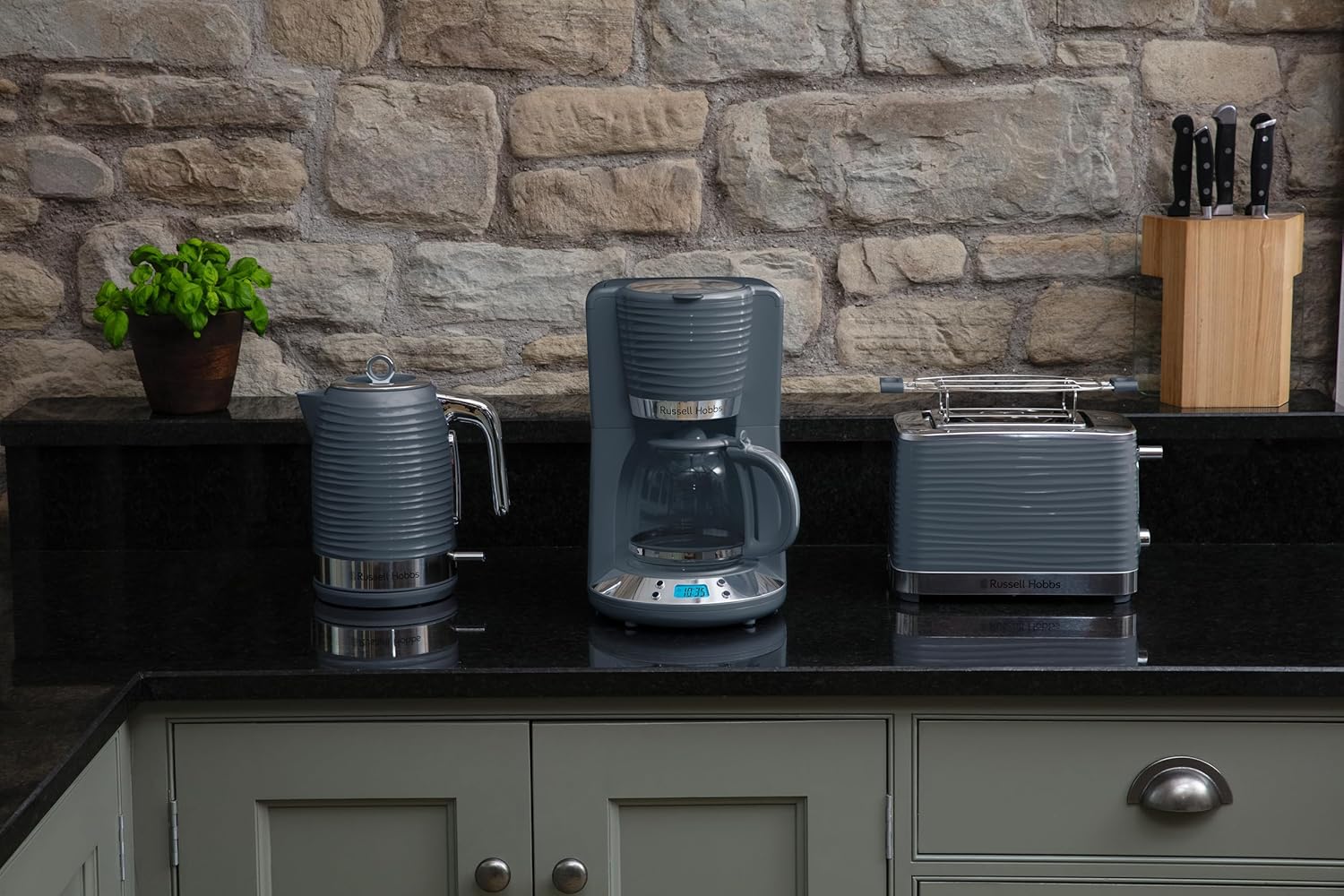 Russell Hobbs Inspire Grey Colazione Set Tostapane, Bollitore e Macchina da Caffè