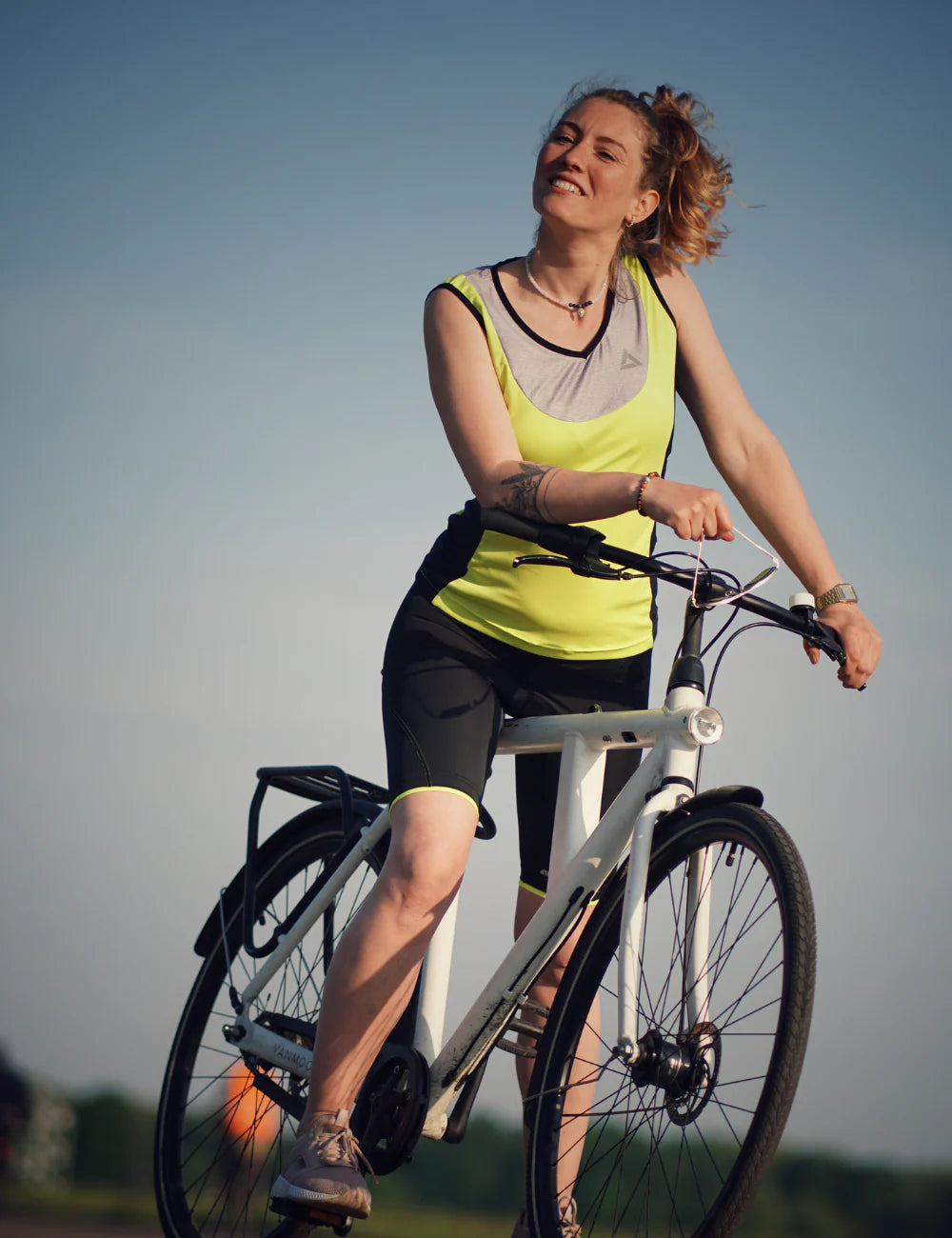 Set maglia e pantaloncini da ciclismo da donna senza maniche Comfort Line