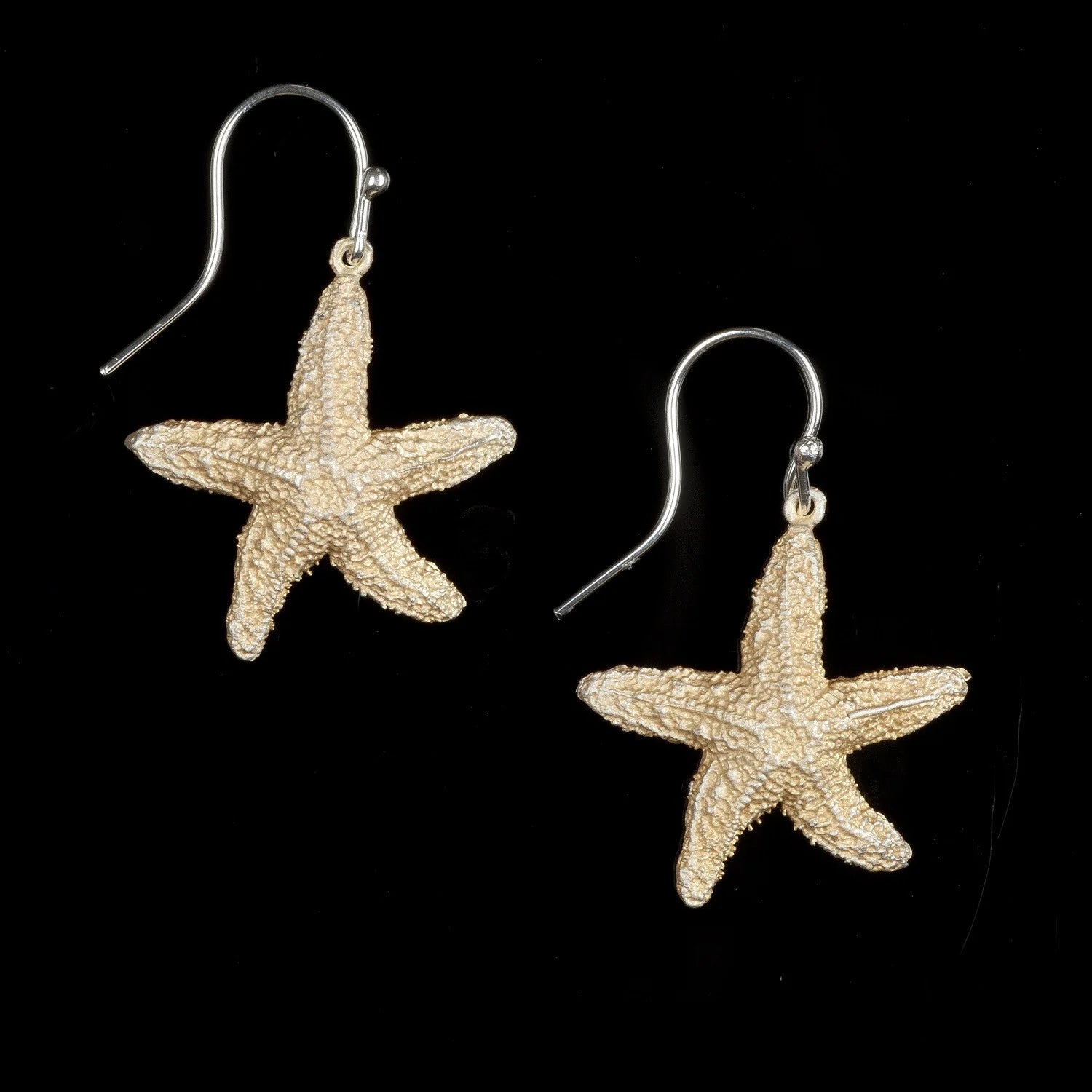 Orecchini a forma di stella marina