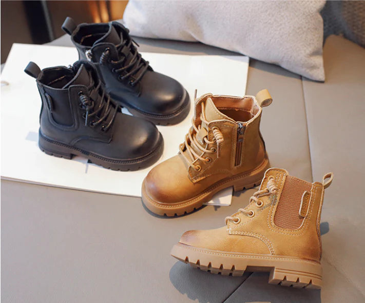 Mini Fashion - Stylish & Trendy für Kinder - Schnürstiefel