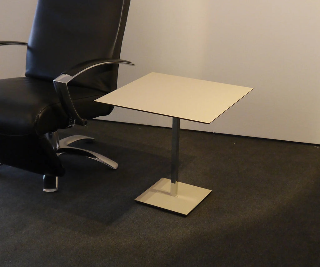 Bacher Hhenverstellbarer Beistelltisch Scala Fenix 50x50x50-71xm