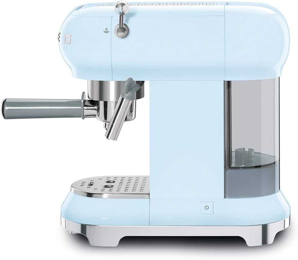 Smeg, ECF01WHEU Macchina da Caffè Espresso Manuale, Sistema Cappuccino, Thermoblock, Alloggiamento Tazze Grandi e Funzione Doppio Caffè, Serbatoio Acqua 1 l, Dimensioni Compatte, 1350W, Bianco