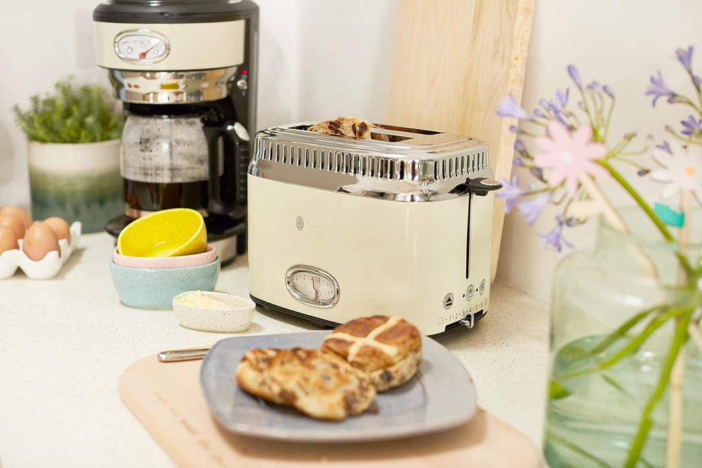 Russell Hobbs Tostapane [per 2 fette] Retro Acciaio Inossidabile Crema (Display Conto alla Rovescia Retro, inclusi pinze per panini, 6 livelli di doratura + funzione scongelamento e riscaldamento, 1300W) Vintage 21682-56