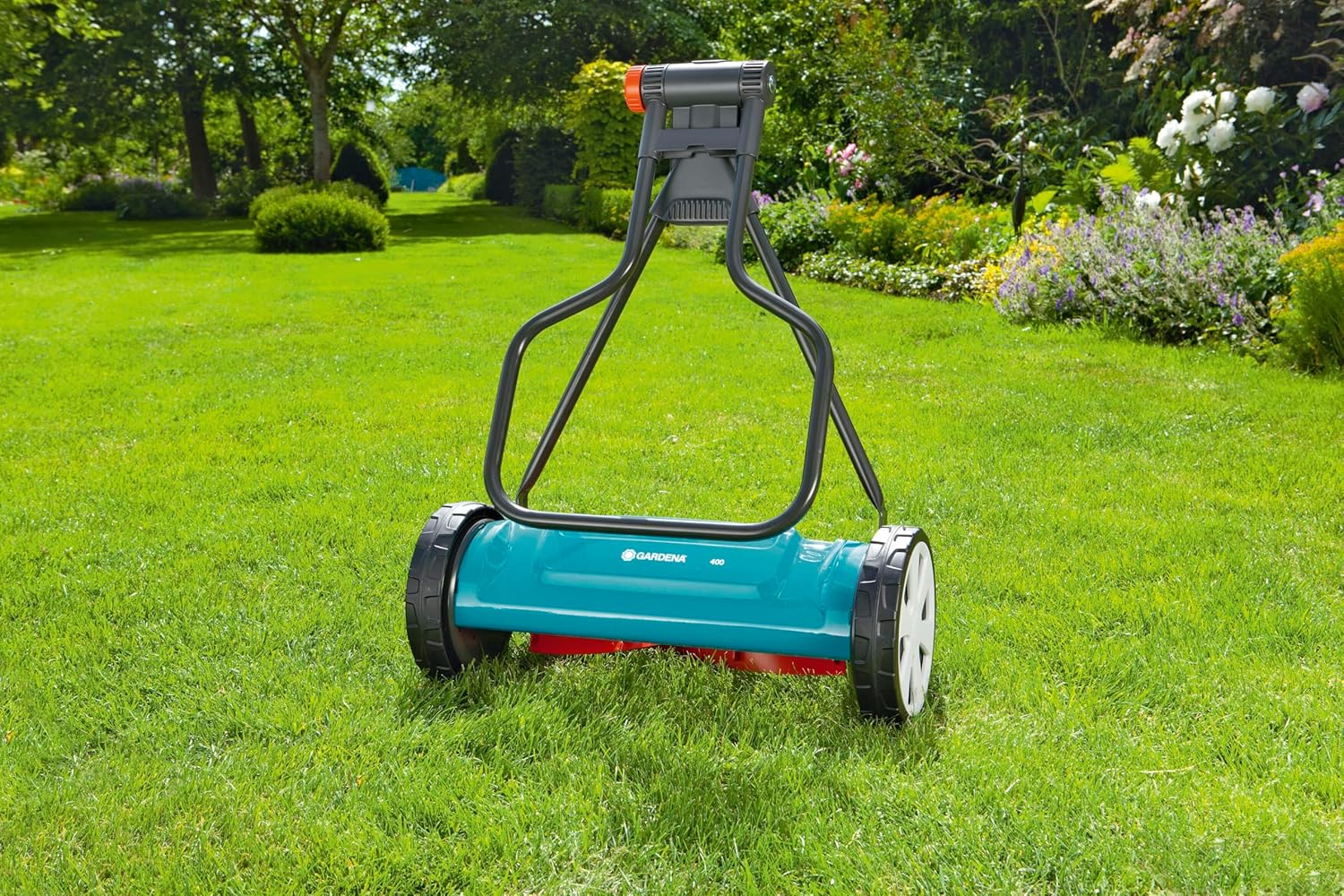 Gardena Classic Spindelmäher 400: Tagliaerba manuale con larghezza di taglio di 40 cm per superfici fino a 200 m², albero portalame in acciaio di qualità, tecnica di taglio senza contatto, silenzioso e preciso (4018-20)