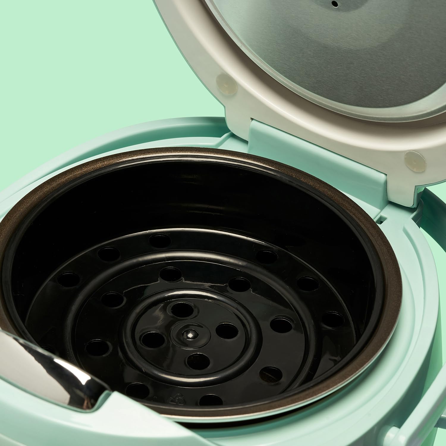 REISHUNGER Cuociriso digitale piccolo, nero | Da 0,6 L fino a 3 persone | Funzione mantenimento calore, timer e pentola premium | Multicooker e vaporiera piccoli, 8 programmi, tecnologia a 7 fasi