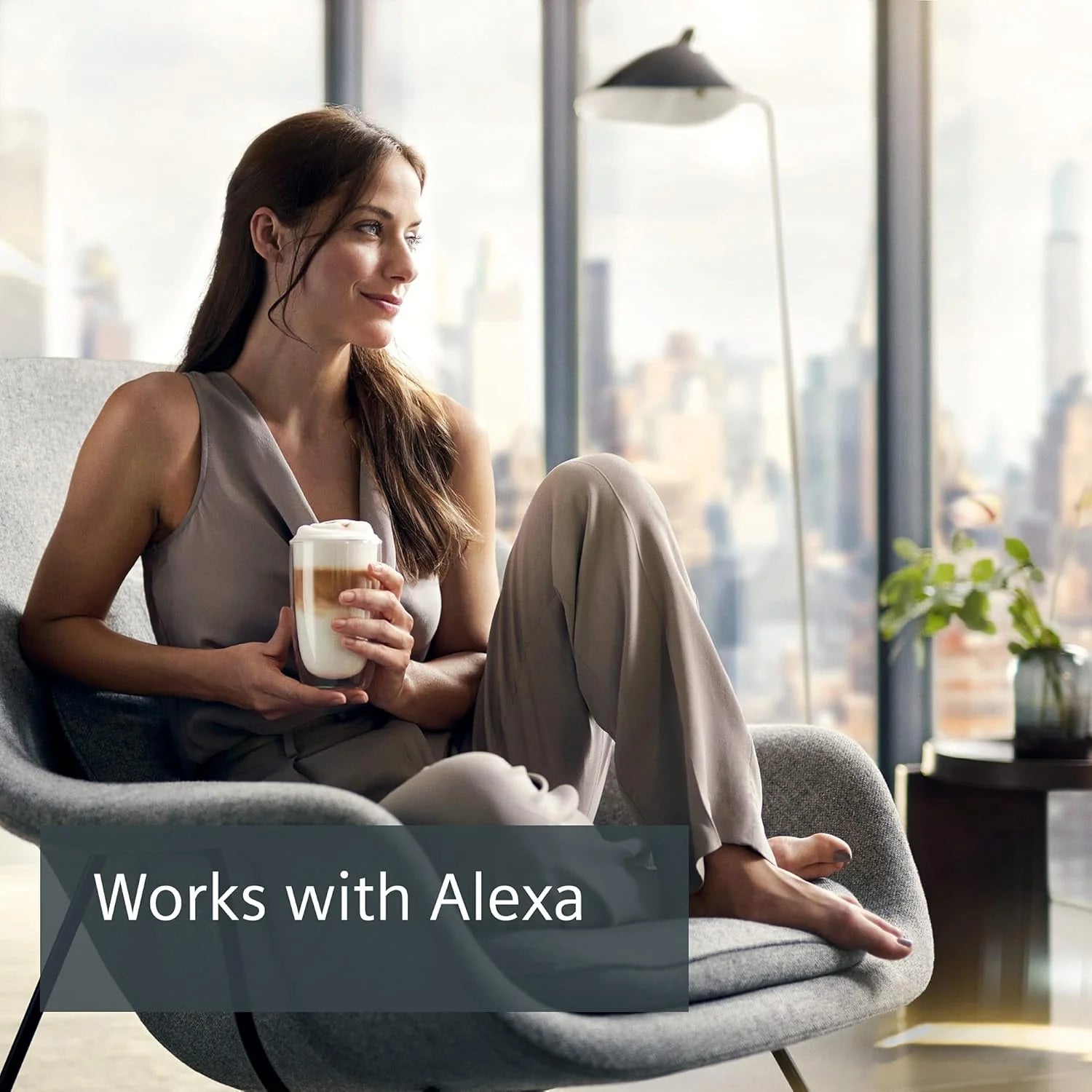 Siemens Kaffeevollautomat EQ900 TQ903D03, App-Steuerung, intuitives Full-Touch-Display, Barista-Modus, AromaBoost, Geräuschreduzierung, Premiummahlwerk, automatische Dampfreinigung, 1500 W, edelstahl