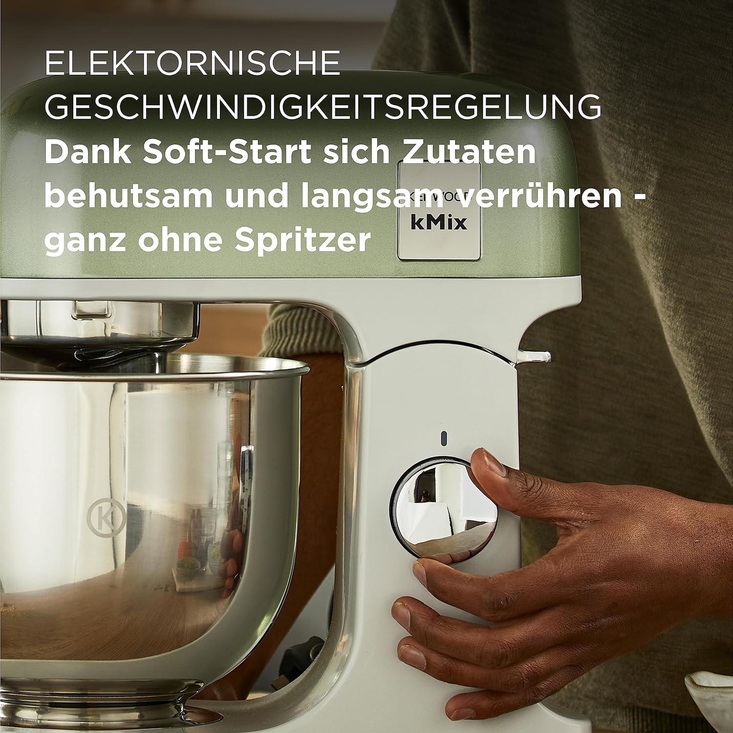 Kenwood kMix KMX750RD Robot da cucina, Ciotola in acciaio inox da 5 litri, Sistema di sicurezza Safe-Use, Corpo in metallo, 1000 Watt, Inclusi set di 3 accessori da pasticceria e paraspruzzi, Rosso