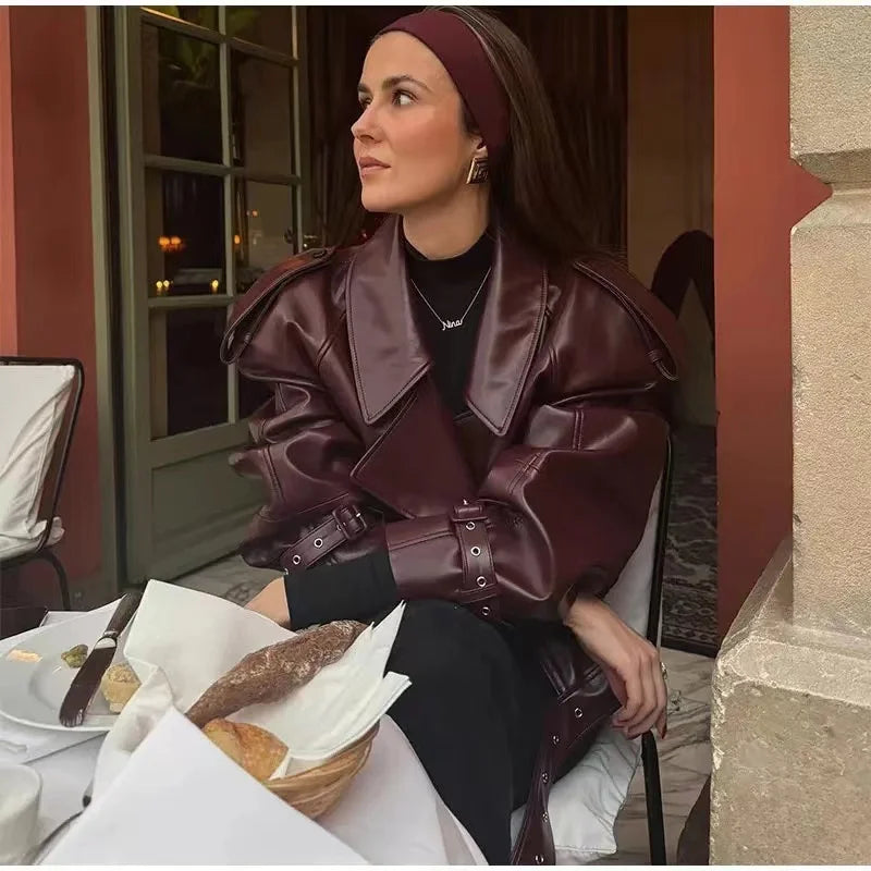 Giacca Oversize in Pelle Borgogna - Elegante e Audace