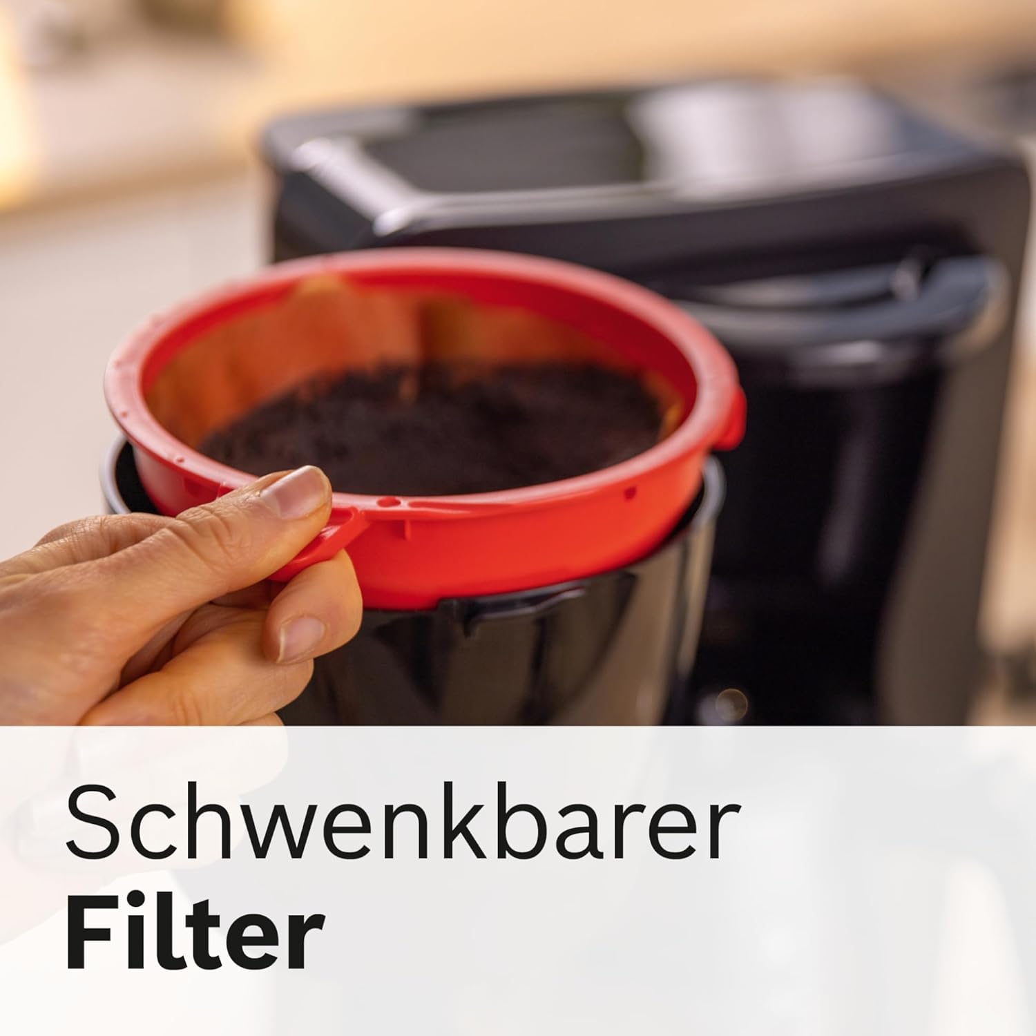 Bosch Filterkaffeemaschine MyMoment TKA3M134, Thermokanne 1 L, für 8-12 Tassen, Tropfstopp, schwenkbarer Filtertrger, Entkalkungsprogramm, abnehmbarer Wassertank, 1200 Watt, Schwarz matt