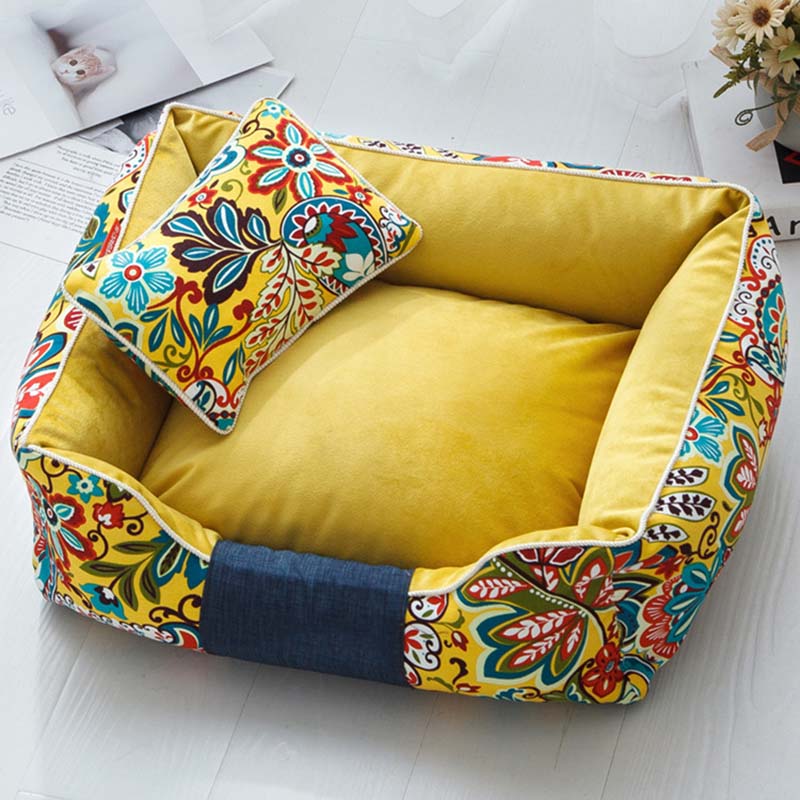 FloralComfort – Cuccia rettangolare con elegante motivo floreale