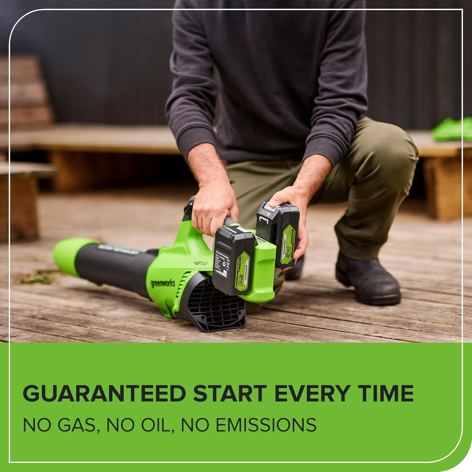 Greenworks Soffiatore assiale a batteria 48V (2x24V) con motore brushless, funzione turbo, 217 km/h, 16,4 m³/min, PIÙ due batterie da 24V 2Ah e caricabatterie, 3 anni di garanzia GD24X2ABK2X