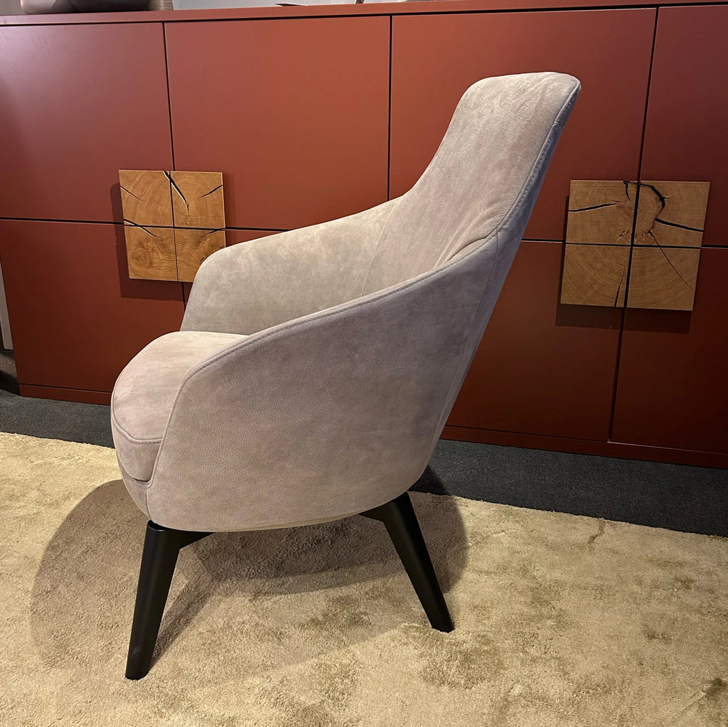Nolte Polstermöbel Poltroncina NOLA M Pelle Bronco Kiesel grigio, Articolo da esposizione