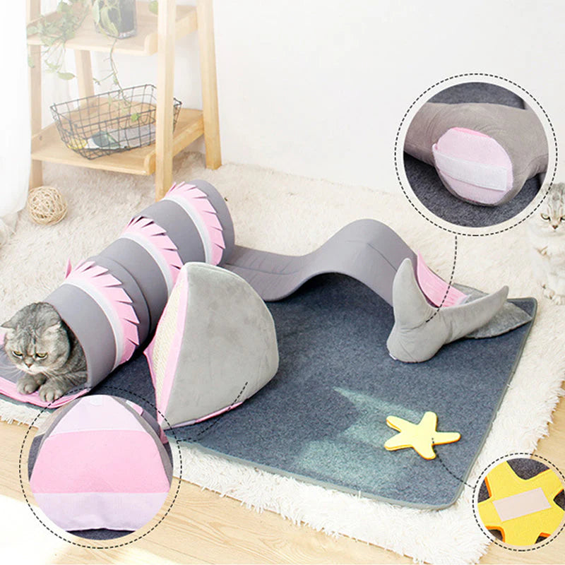 Entdecke den Katzen-Abenteuer Tunnel mit Fischdesign - Spielspa und Beschftigungsmatte für Katzen