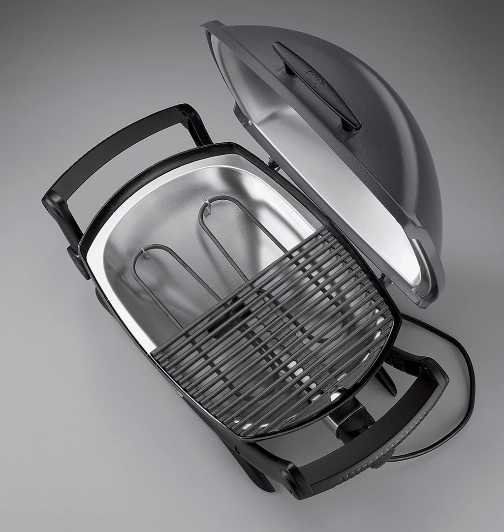 Weber Q2400 Barbecue elettrico con supporto + tavolini laterali, superficie di cottura 54 x 39 cm, portatile, griglia di cottura in ghisa smaltata in due pezzi, coperchio e braciere in ghisa d'alluminio - Grigio scuro (55020879)