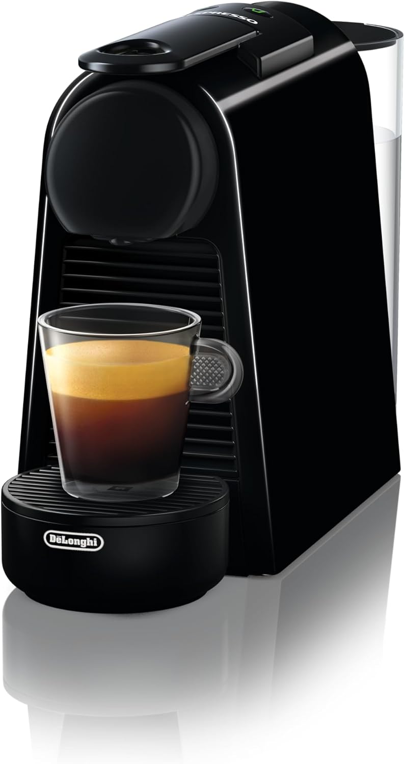Nespresso De'Longhi EN 85.B Essenza Mini Macchina da Caffè a Capsule,Welcome Set con Capsule Assortite in Diversi Gusti,Pressione Pompa 19 bar,Design Salvaspazio,1370W,0.6 L,32.5 x 11 x 20.5 cm,Nero