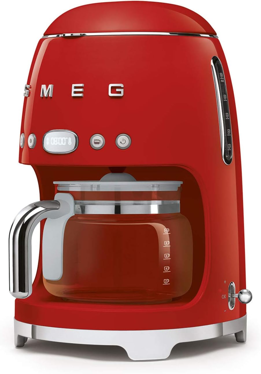 Smeg, DCF02BLMEU, Macchina da caffè con filtro, Funzione aroma e avvio automatico, Caraffa in vetro fino a 12 tazze, 2 livelli di intensità, Funzione di mantenimento del calore, 1050W, Nero opaco