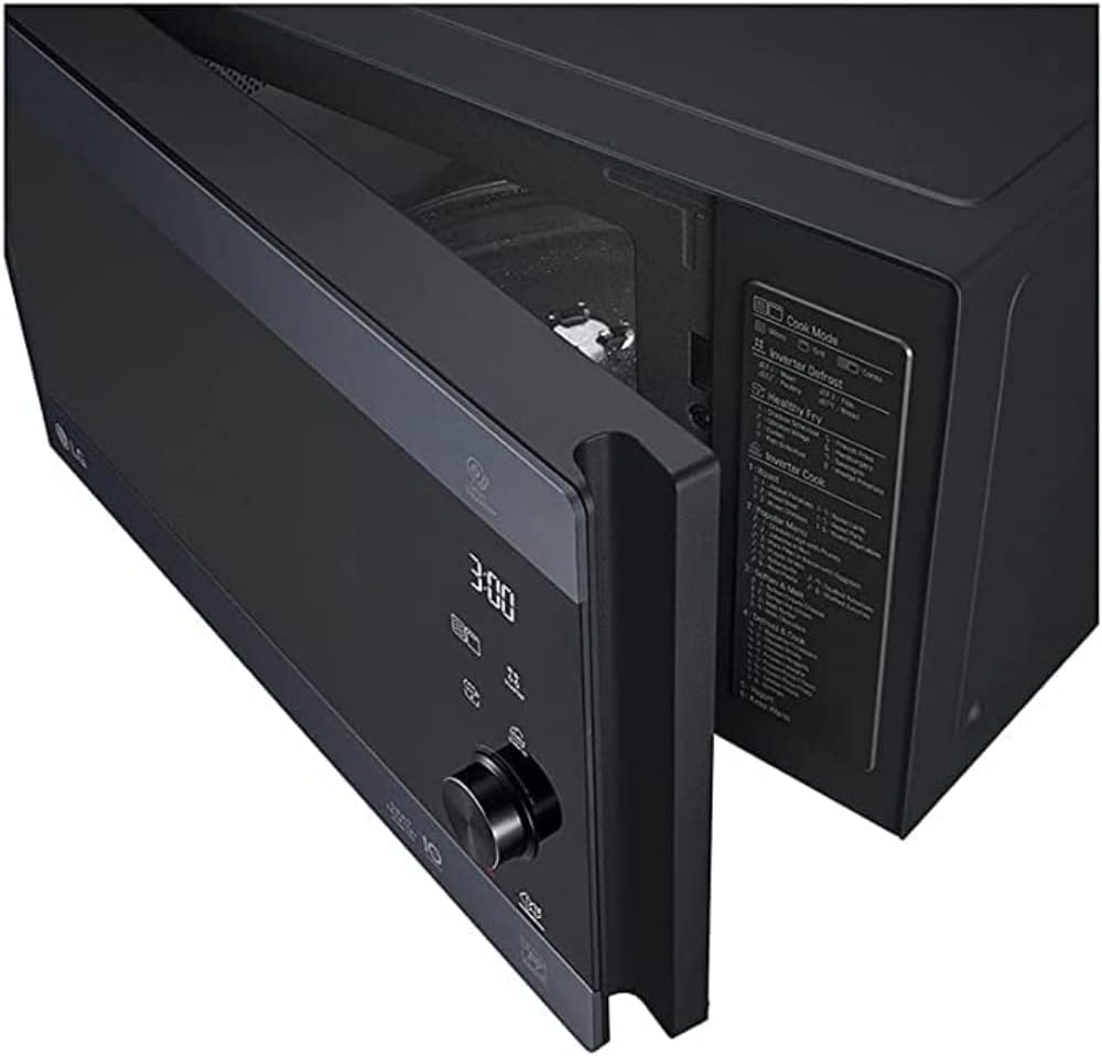 LG MS2595CIS Forno a microonde con tecnologia Smart Inverter, capacità 25 litri, 1000 W, programmi automatici, livelli di potenza regolabili e funzione EasyClean, argento