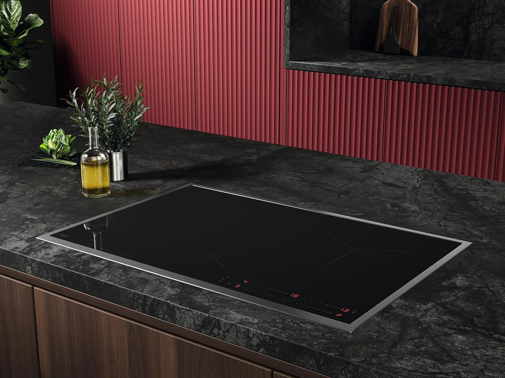AEG Induktionskochfeld autark 60cm – 4 Flex-Kochzonen mit Powerfunktion für schnelleres Kochen – 14 Stufen – SuperFlat Rahmen – Timer – Touch-Bedienung – kompatibel mit Haubenautomatik – TO64IA0AXB