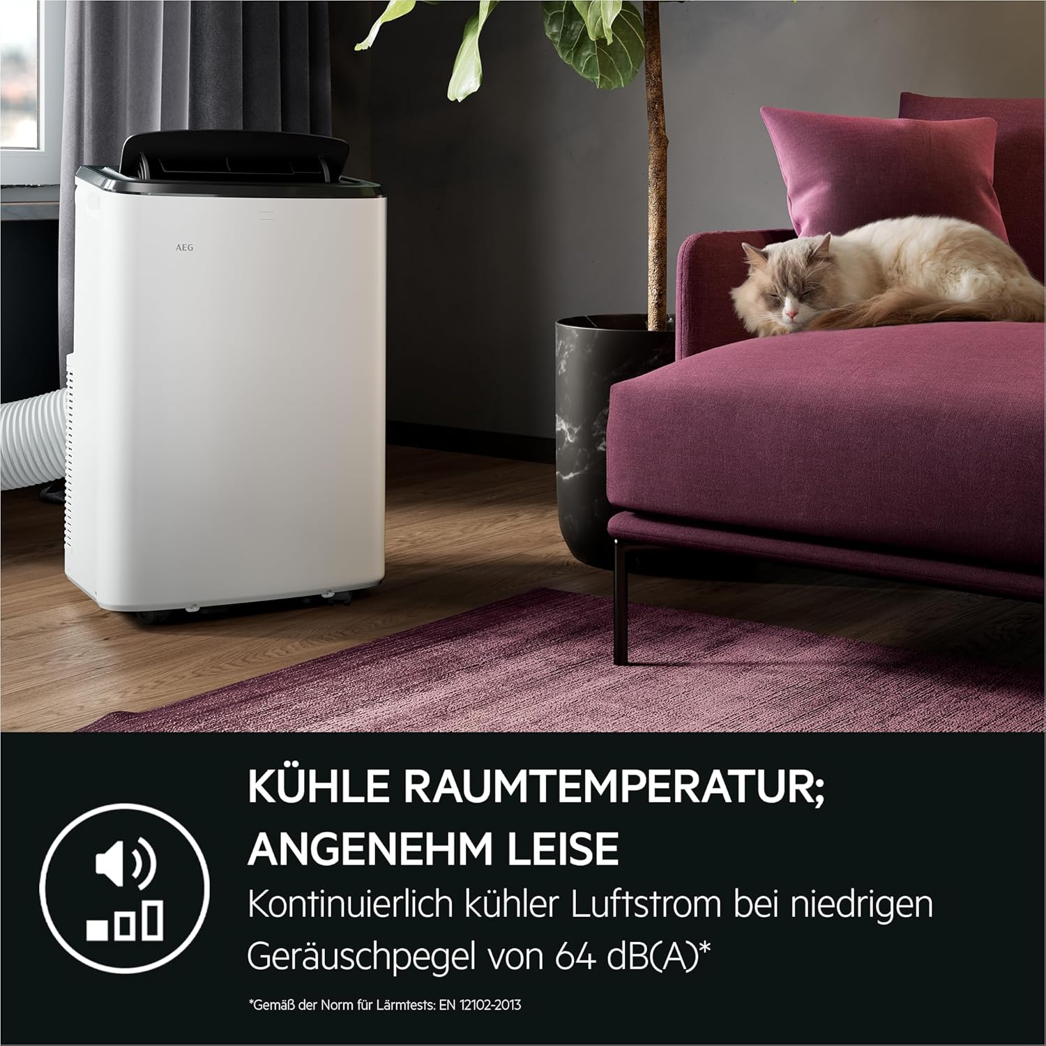 Condizionatore portatile AEG Chillflex Pro AXP26U338CW / display LED / pulsanti touch / telecomando / 30-40 m² / funzione di raffreddamento / ventilatore / funzione di deumidificazione / automatico / bianco/argento/nero