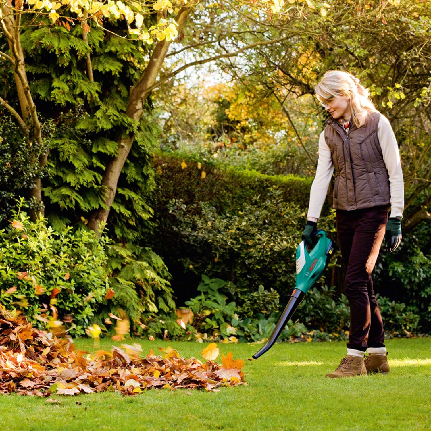 Bosch Home and Garden Bosch Akku Laubblser ALB 18 LI (ohne Akku, 18 V, 1,8 kg, 210 km/h Luftgeschwindigkeit) Schwarz/Grün