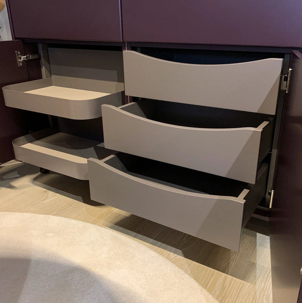RMW Highboard Deviso Classic auf Füen, B 250 cm Aubergine matt, mit beleuchtetem Refal Eiche Burbon