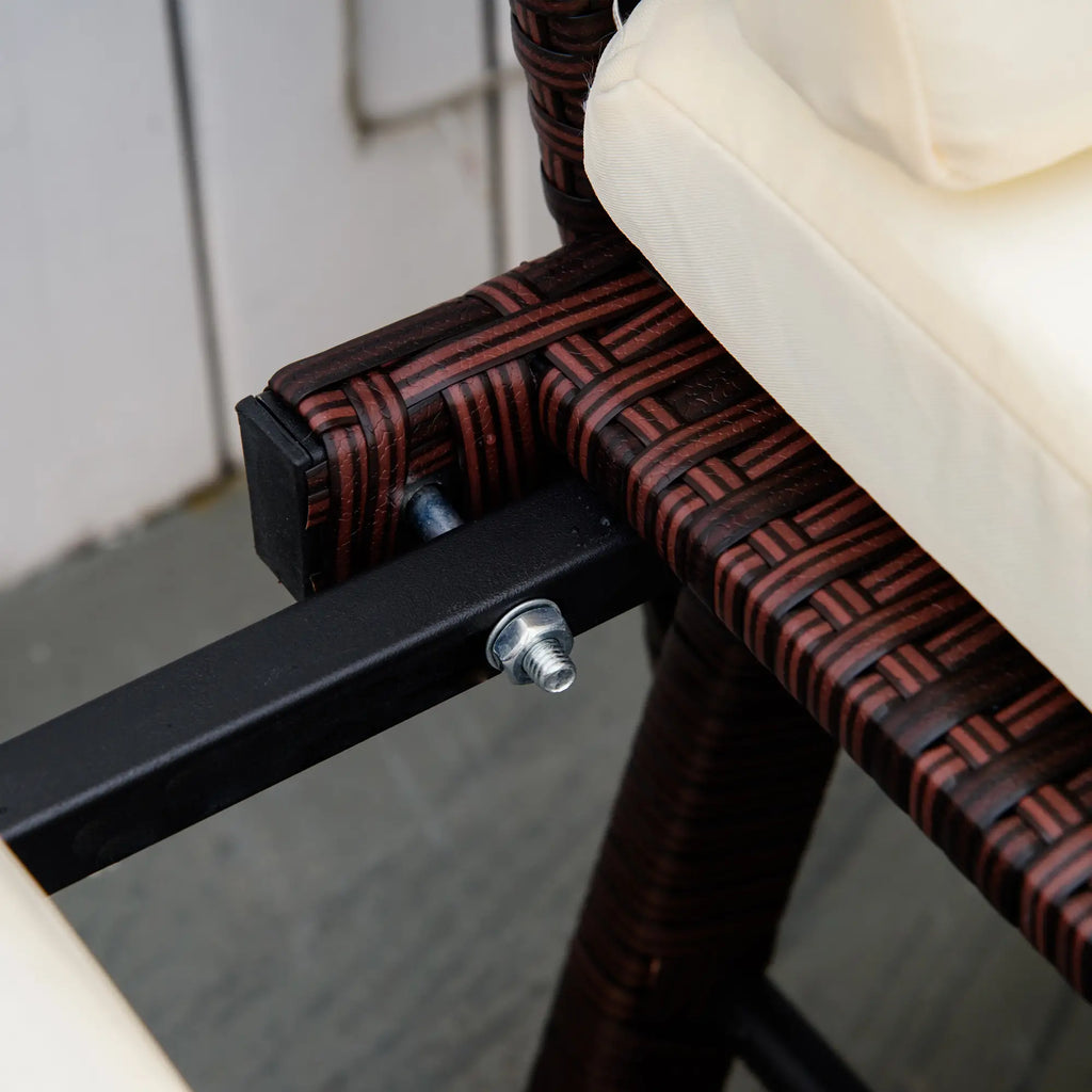 Outsunny Divano da Giardino in Polyrattan a 2 Posti con Braccioli Ribaltabili
