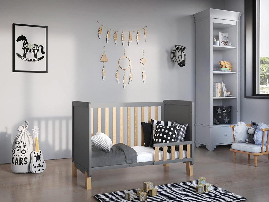 Love For Sleep Babybett Beistellbett 120x60cm mit Schaumstoffmatratze Aloe Vera Grau-Kiefer Francis Kinderbett Baby Bett Holz - Kinderbett Babybett, Mitwachsend Gitterbett Baby Bed