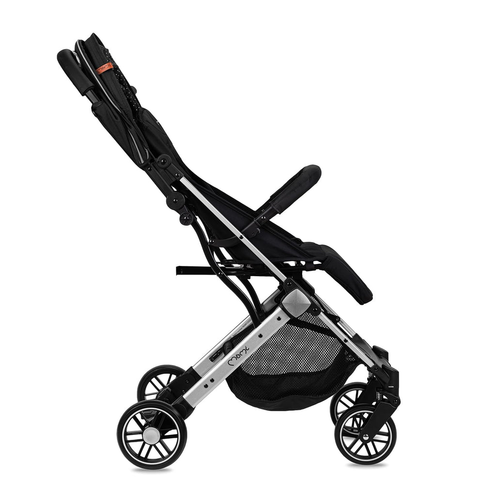 MOMI ESTELLE Kinderwagen für Kinder ab 6 Monat bis zu max körpergewicht von 15 kg, klappbar auf die Maße 65 x 51 x 21 cm, gewicht 7,5 kg, 5-Punkt-Sicherheitsgurt, koffer, grau-gold, Räder 6''/6,5''