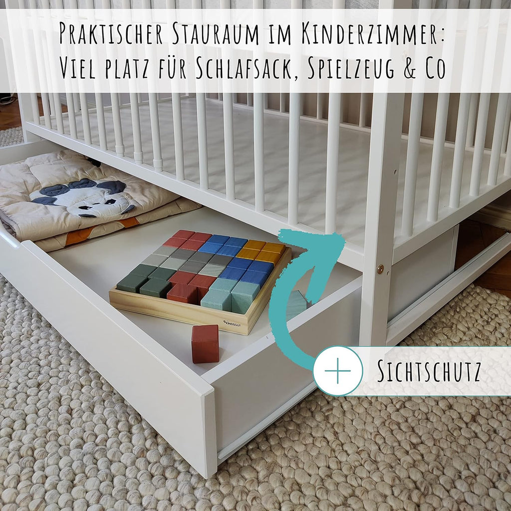 Kids Collective Babybett mit Schublade Kinderbett Gitterbett 60x120 höhenverstellbar & herausnehmbare Sprossen optional mit Matratze | Weiss sehr stabil Made in Europe