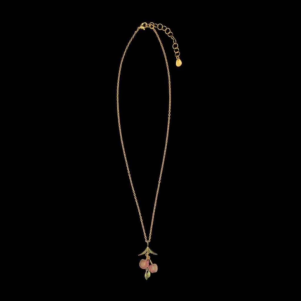 Collana color pesca con ciondolo