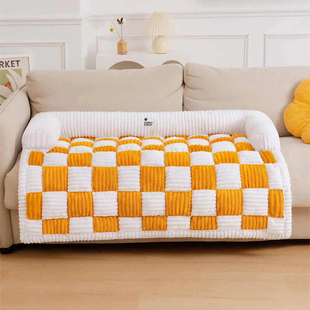 Gemütlicher cremefarbener Hundemattenbezug mit Karomuster für Mbelsschutz