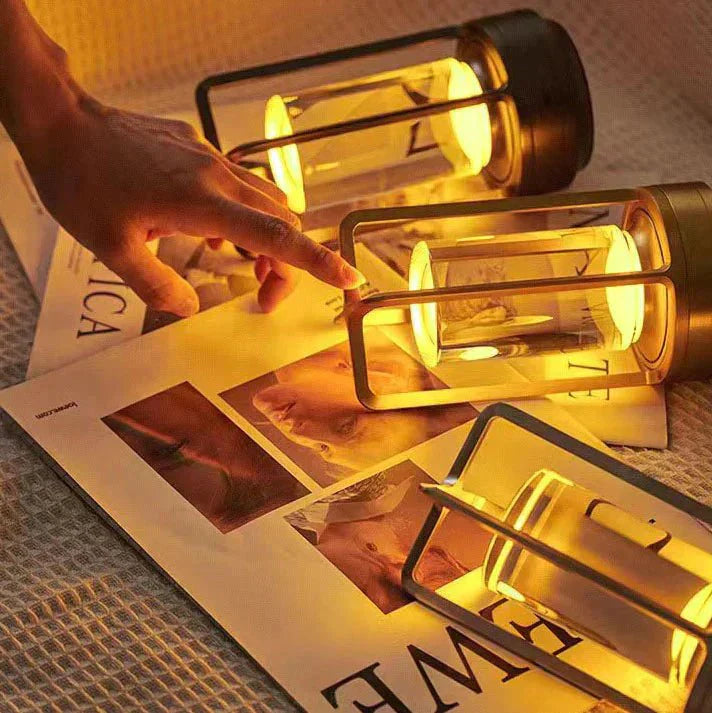 RetroLamp - Illumina la tua stanza con un'eleganza senza tempo!