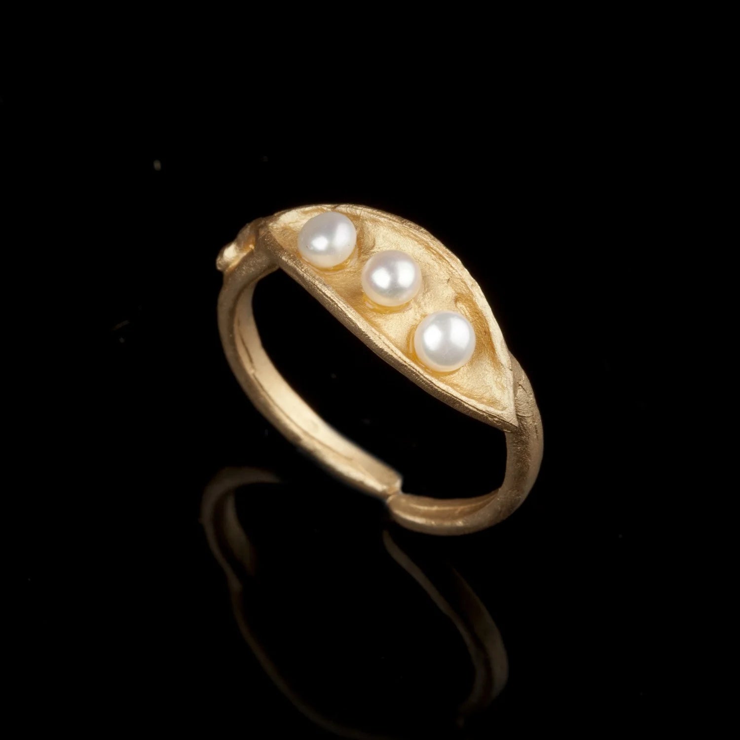 Kleine Erbsenschote - Ring Gold