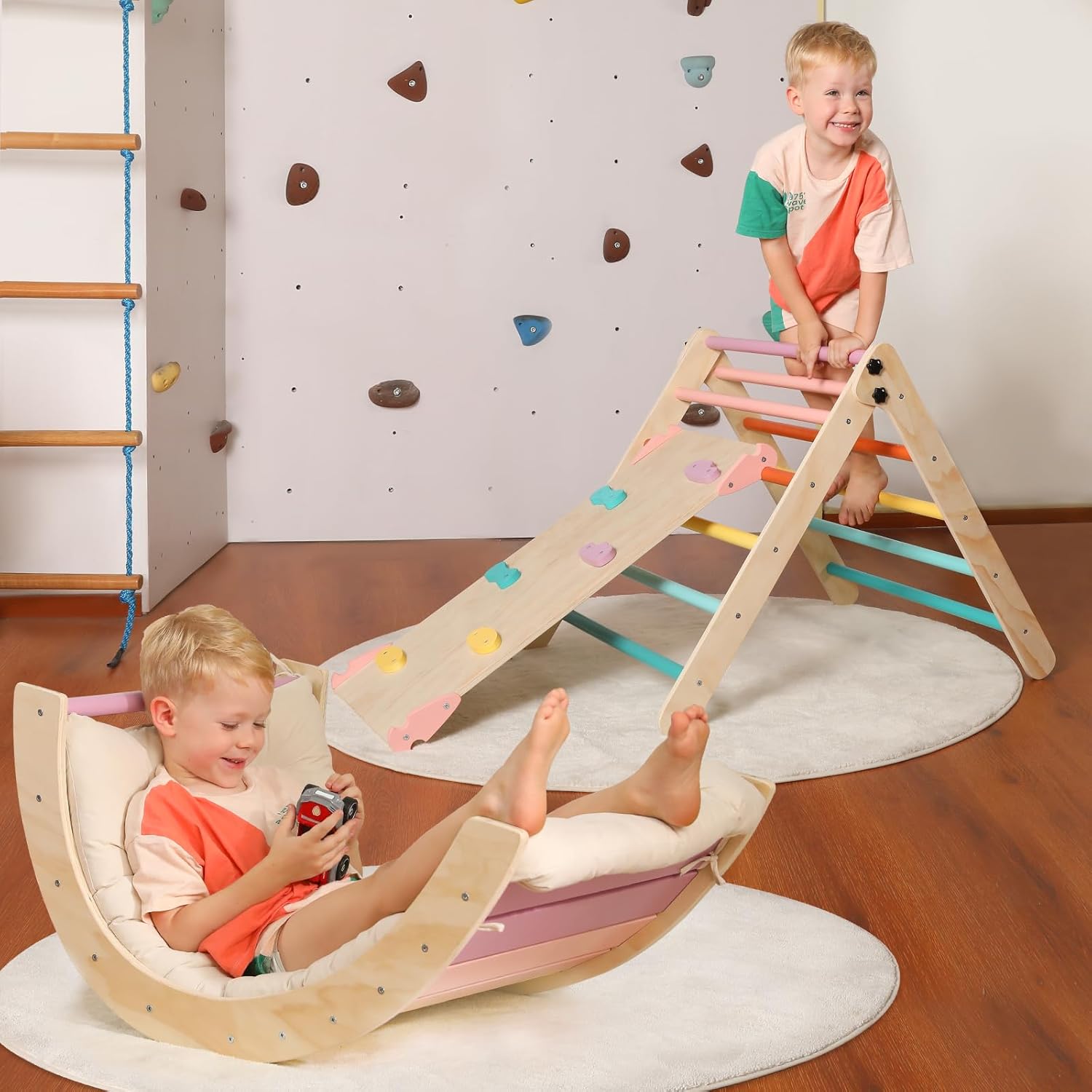 Set di triangoli con cuscino, set da arrampicata Montessori 5 in 1 pieghevole, set da arrampicata per interni per bambini, giocattolo da arrampicata in legno con rampa e arco da arrampicata per bambini (colore legno)