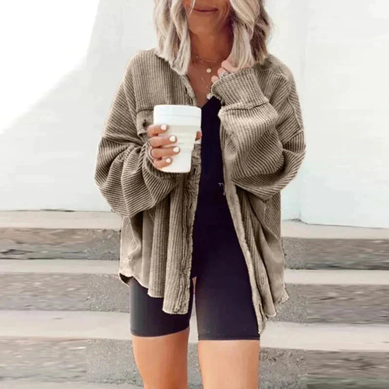 Zoe - Strickjacke mit Rippenbesatz und Knpfen