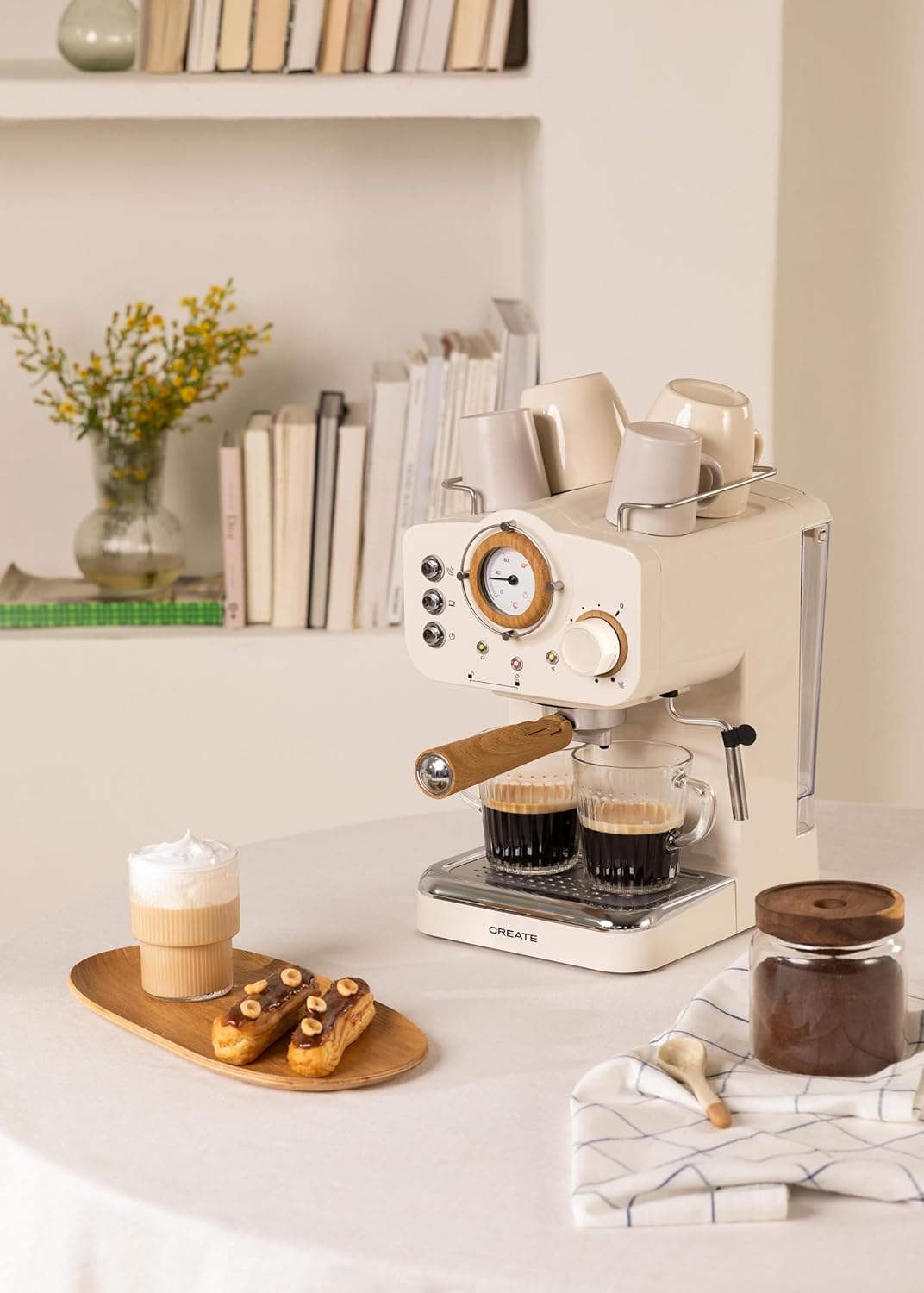 CREATE / THERA RETRO/Macchina da caffè espresso semiautomatica Rosa Pastello Opaco e Legno / Pompa a pressione 20bar, 1100W, Serbatoio acqua 1.25L, per caffè macinato, cialde ESE 55mm, con vaporizzatore, 1100W