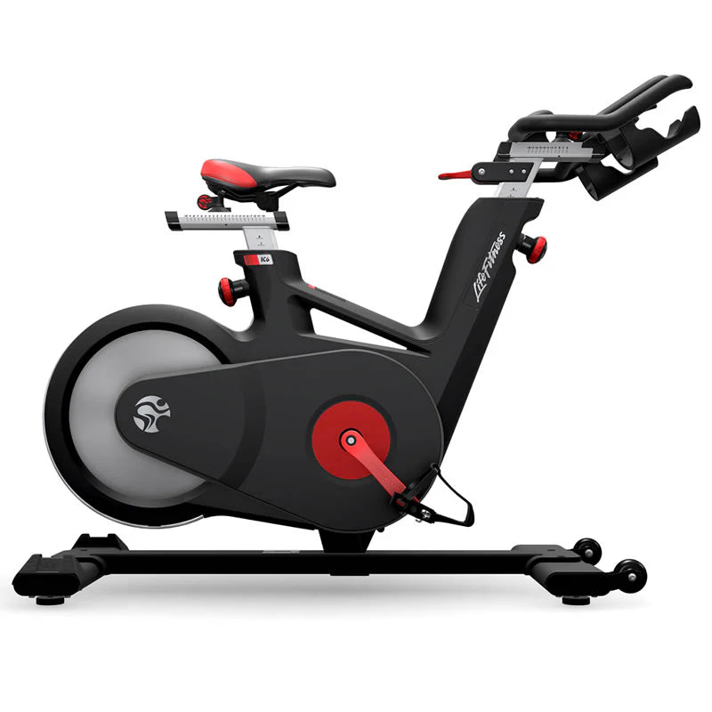 Ciclo Indoor Life Fitness IC6 con tecnologia ICG